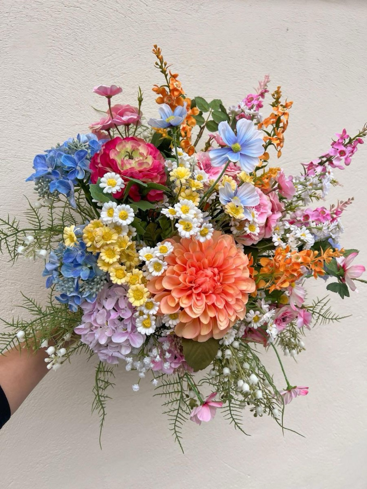 Medium Sailor's Pick hand-tied bouquet