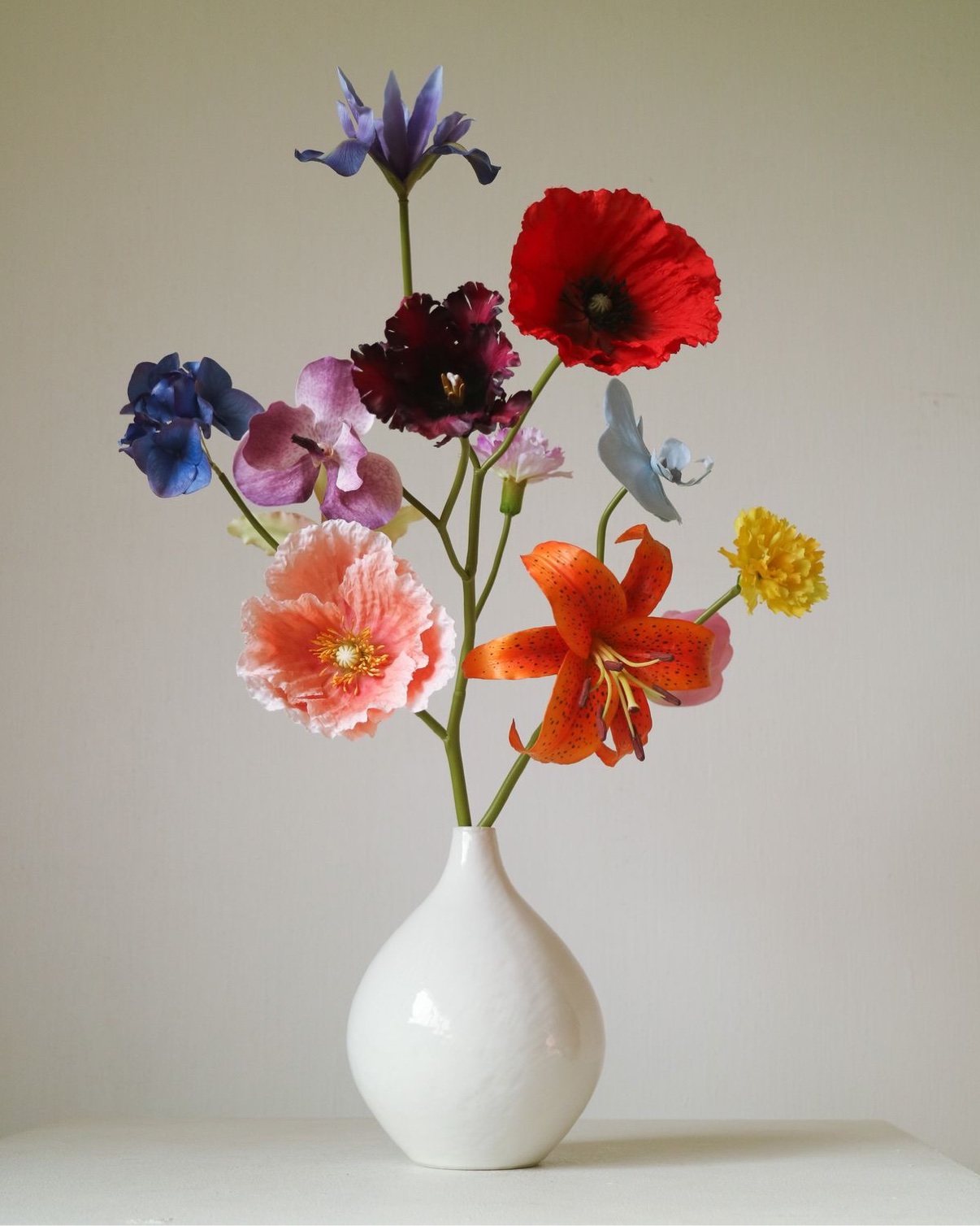 Medium Sailor's Pick white vase arrangement with tall stems